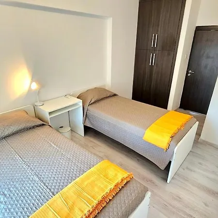 Molos Centre Living * Limassol