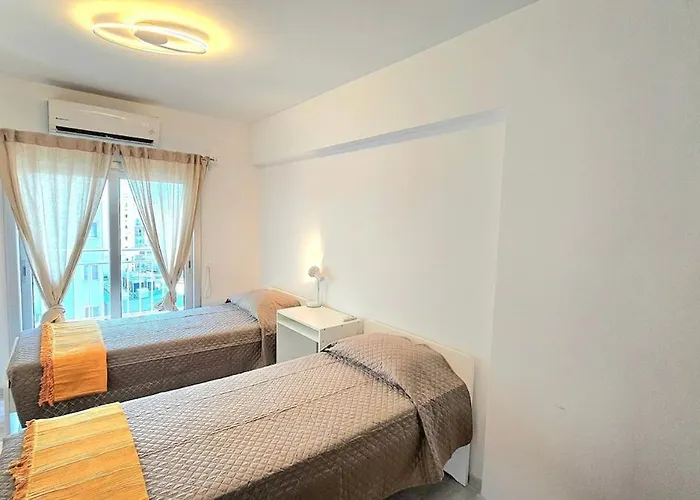 Molos Centre Living Apartamento Limassol